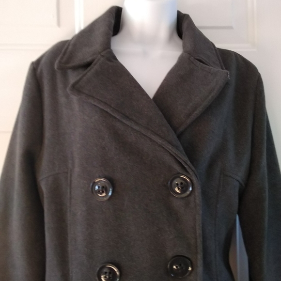 RUE 21 Grey's Women's Coat. SIZE L - Picture 6 of 11